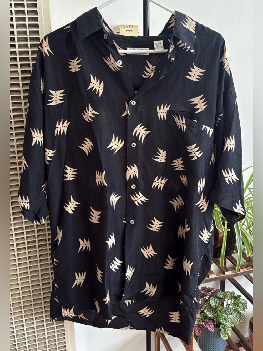 Burma Bibas 100% Silk Short Sleeve Button Down Shirt - Size L